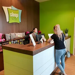 Capsule hotel Sleep 'n Fly Sleep Lounge, D-gates Terminal 1 - Transit Only