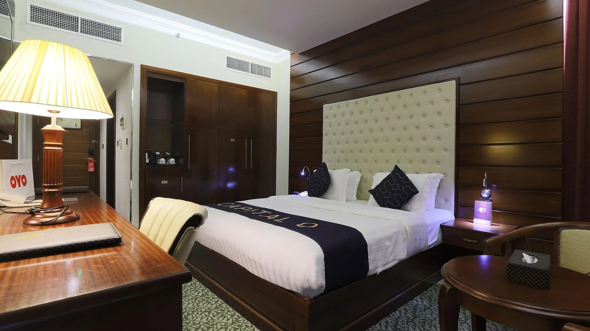 Queen Palace Hotel Abu Dhabi 4*,  United Arab Emirates