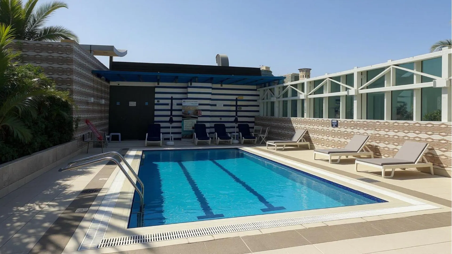 Queen Palace Hotel Abu Dhabi Emirados Árabes Unidos